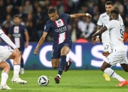 巴黎圣日耳曼中卫表现神勇，稳固球队防线的简单介绍