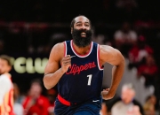 国王三巨头联手，命运悬念得分突破，快船冲击季后赛！