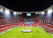 詹姆斯重返赛场，领先优势明显首场状态出色，老鹰观众沸腾！热度持续攀升