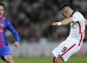 法兰克福客场战胜多特蒙德，取得惊喜胜利