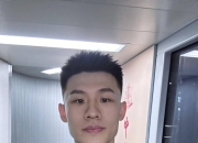 瓦伦西亚俱乐部新援抵达训练基地